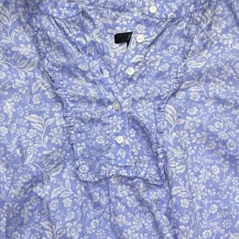 J.Crew Lavender Floral Ruffle Popover Blouse Soft Autumn Cottagecore Fall medium